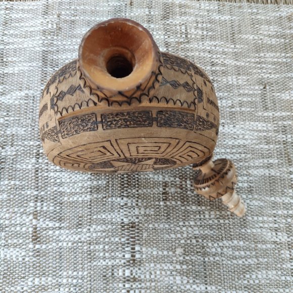 Bulgarian Wooden Bottle Pyrography Flask Wood Burned Graphics VTG Decanter 9.25" - Picture 5 of 9